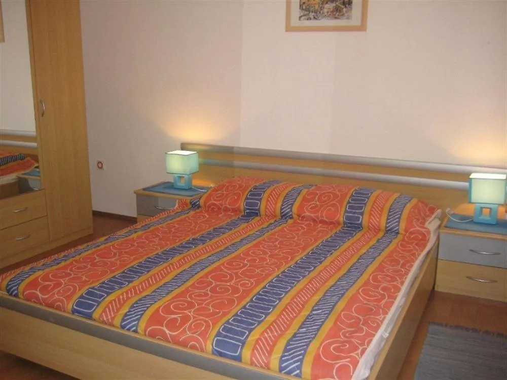 Apartment Villa Gorana Valdebek Croatia